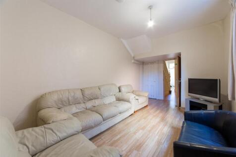 Available July 2027, £120pppw - Cavendish Place, Jesmond, NE2 photo 3