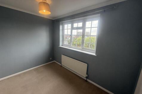 Pickford Close, Nuneaton photo 3