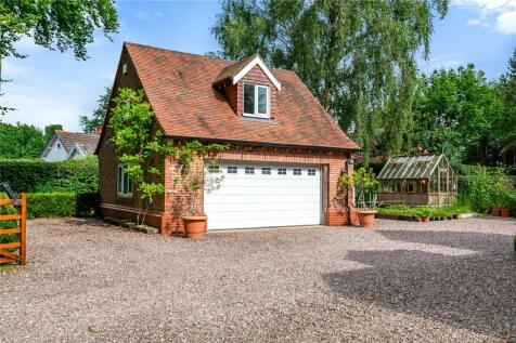 Double Garage/Office