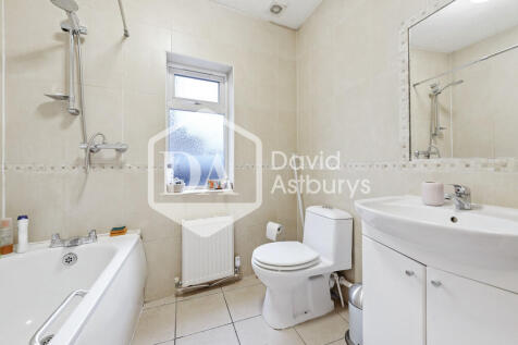 Park Road, Crouch End, London photo 3
