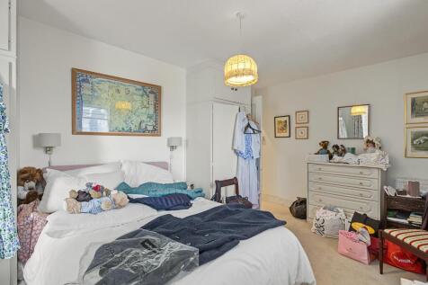 Bedroom Reverse