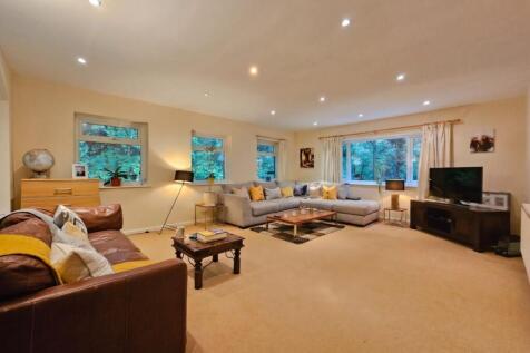 The Conifers, Suffolk Road photo 2