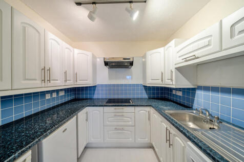 1386503-11-692d7f...