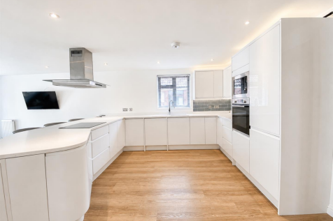KITCHEN 2.png