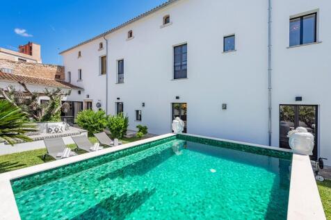 Exterior Pool