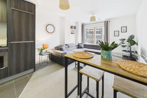 Living/dining Area
