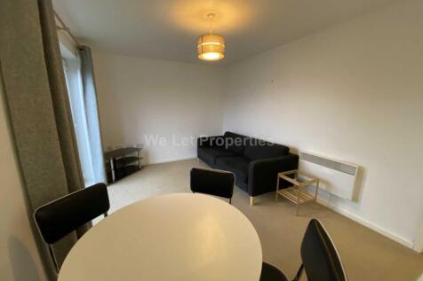 New Broughton Village, Great Clowes Street photo 4