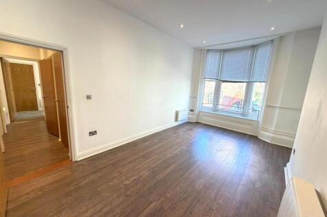 Living Room.jpg