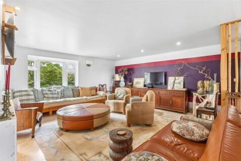 Sitting Area