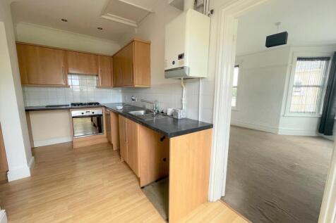 Wellesley Road, Clacton-On-Sea photo 4