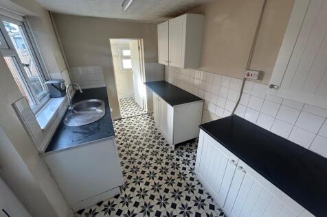 Goodman Street, Staffordshire, Burton upon Trent, DE14 photo 4