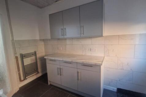 Silverwood Road, Millfield, Peterborough photo 5