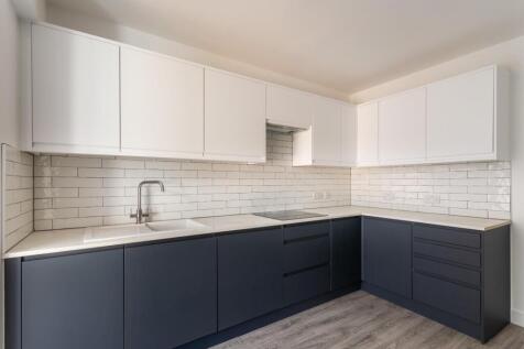 kitchen (1).jpg