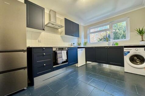 L- Kitchen 2