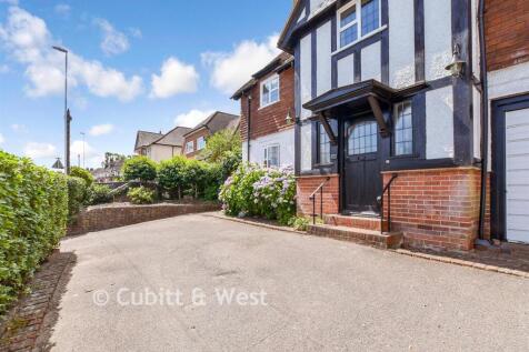 Driveway/Parking