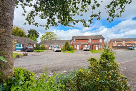 Call 02920 454555 to secure your viewing_13