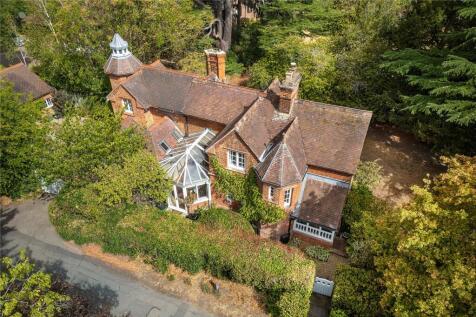 Click to visit Rightmove listing