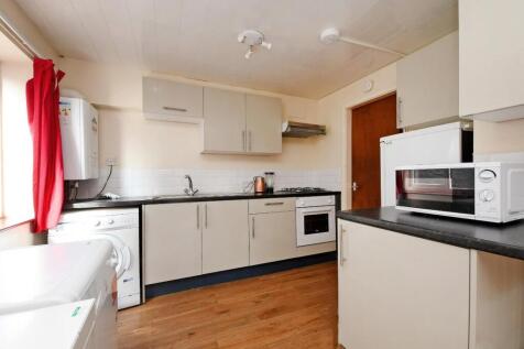 10 Kaye Place, kitchen.jpg