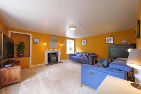 3 bright - lounge  log burner.jpg