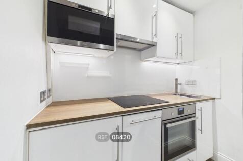 Kitchen/Living area