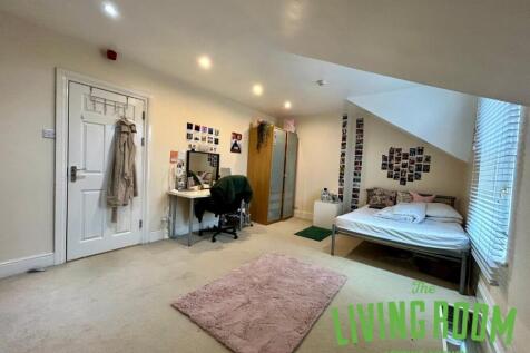 Gwydr Crescent, Uplands, Swansea photo 4