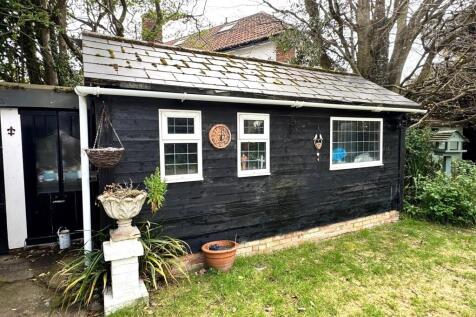 Workshop/Store