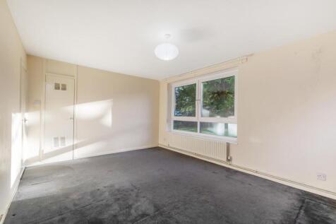 Westwood Hill, SE26 6NY-3.jpg
