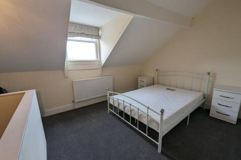 Lower Fitzwilliam Street, Huddersfield photo 4
