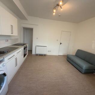 Flat 1, Woodview Street, Beeston, Leeds, LS11 6JY photo 4