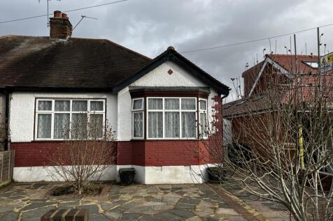 Charming semi-detached bungalow frontage with a...