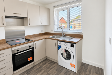 80 St Peter Road, Withernsea, East Riding Of Yorkshire photo 3