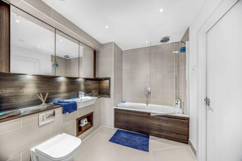 Michael Charles  Flat 88  9 Queensland Road-3