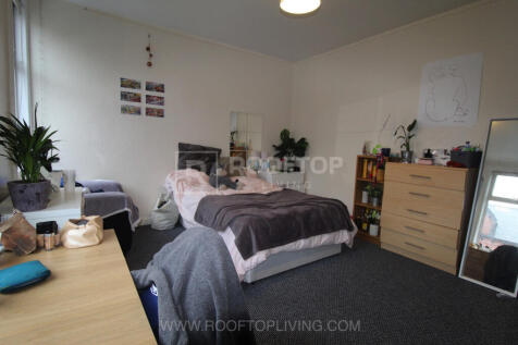 Hessle Place, Leeds photo 5