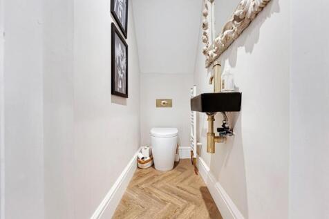 BROOK LANE-40.jpg