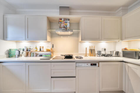 1405167-14-697cce...