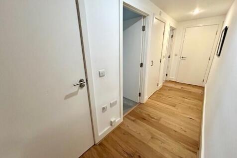 Brighton Belle, Stroudley Road, Brighton, Brighton & Hove photo 4