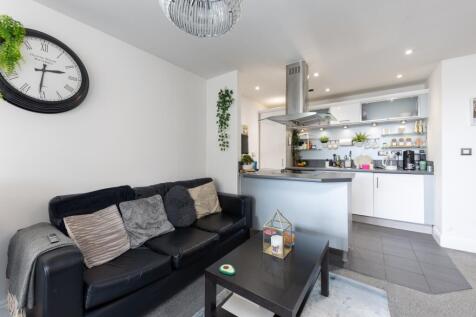 Reception Room Kitchen (4)