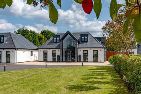 Meadow View, Mile Flat-External (3).jpg