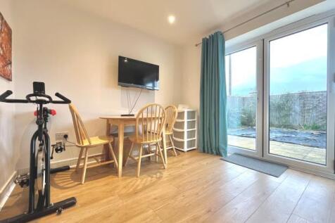 Greyhound View, Sandy Lane, Oxford, OX4 photo 3