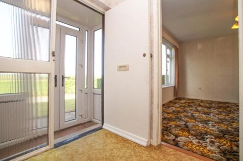 Entrance Porch / Hallway