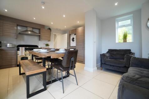 Selby Road, Whitkirk, Leeds, LS15 photo 4