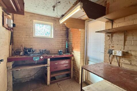 UTILITY/WORKSHOP