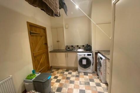 grananry laundry.jpg