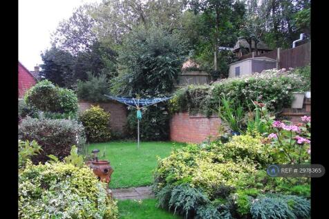 Winterberry Way, Caversham, Reading, RG4 photo 3