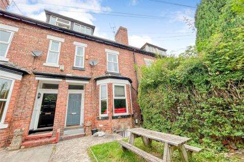 6-bed house on Lombard Grove, Manchester, Greater Manchester, M14, £4,425/mo