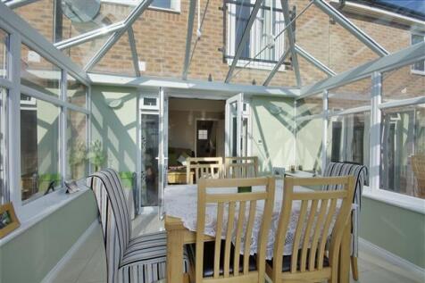 Yarrow Close,ANDOVER TOWN photo 5