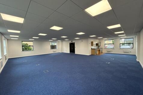 Office to rent Image 3