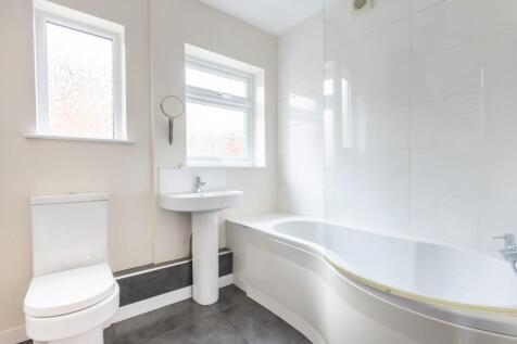 Claremont Road, Rugby, Warwickshire, CV21 photo 4