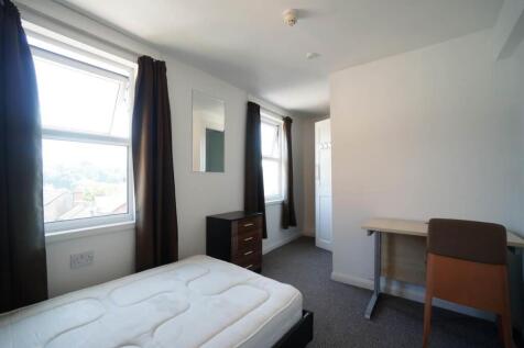 10aHolyheadRd_B6.JPG