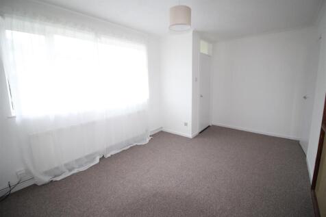Hillary Road, Rushden photo 2